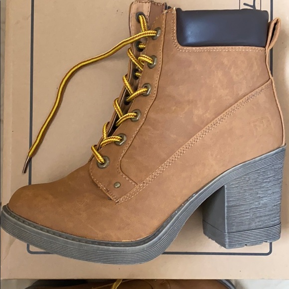 Dirty Laundry boots - Picture 3 of 4